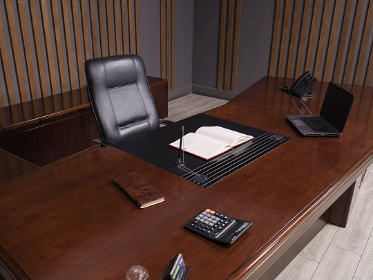 Кабинет руководителя MUX Шпон Орех Китай