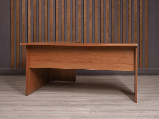 Стол угловой ДСП Орех Россия