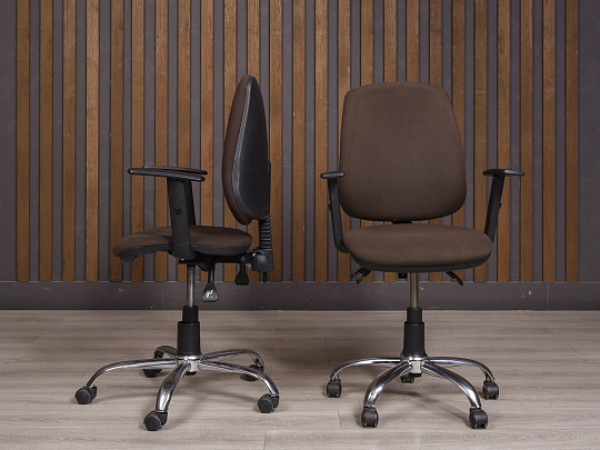 Офисное кресло Ткань Коричневый Россия