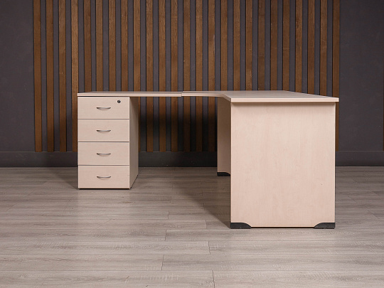 Стол с тумбой ДСП Дуб Россия