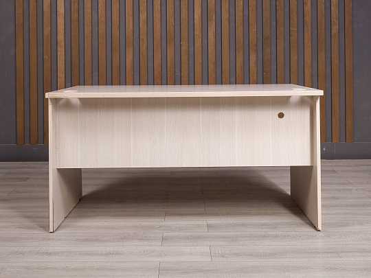 Стол прямоугольный ДСП Дуб Россия