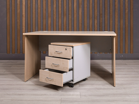 Стол с тумбой ДСП Дуб Россия