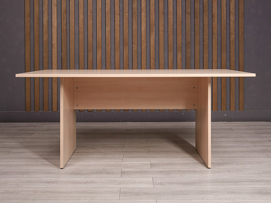 Стол прямоугольный ДСП Клен Россия