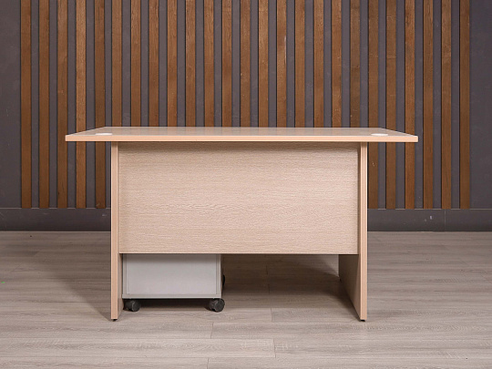 Стол с тумбой ДСП Дуб Россия