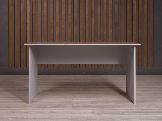 Стол прямоугольный ДСП Ясень шимо Россия