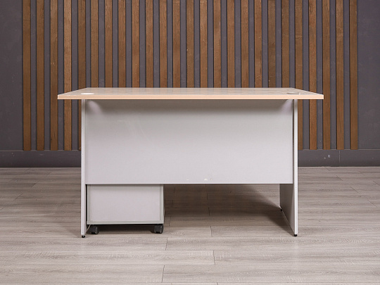 Стол с тумбой ДСП Дуб Россия