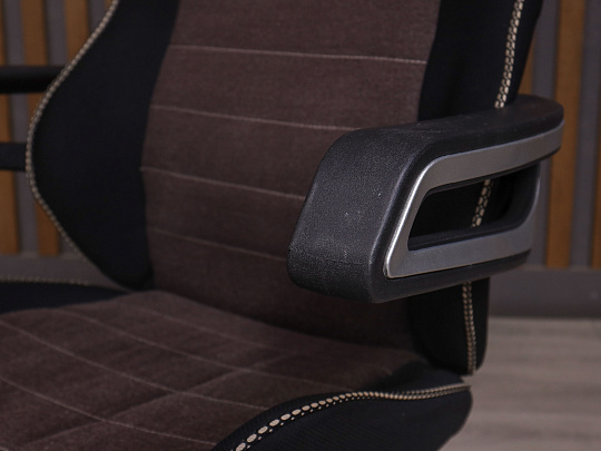 Кресло руководителя Brabix Ткань Коричневый Россия