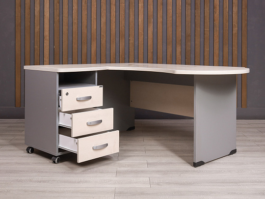 Стол с тумбой Berlin ДСП Дуб Россия