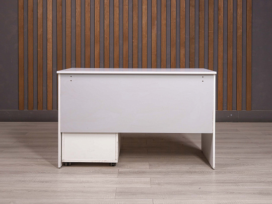 Стол с тумбой ДСП Белый Россия