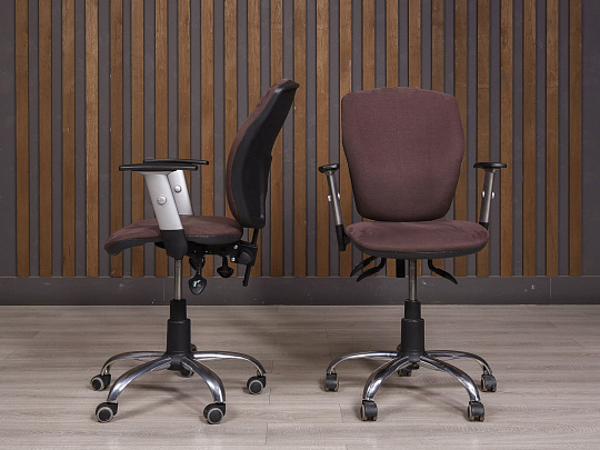 Офисное кресло Ткань Коричневый Россия