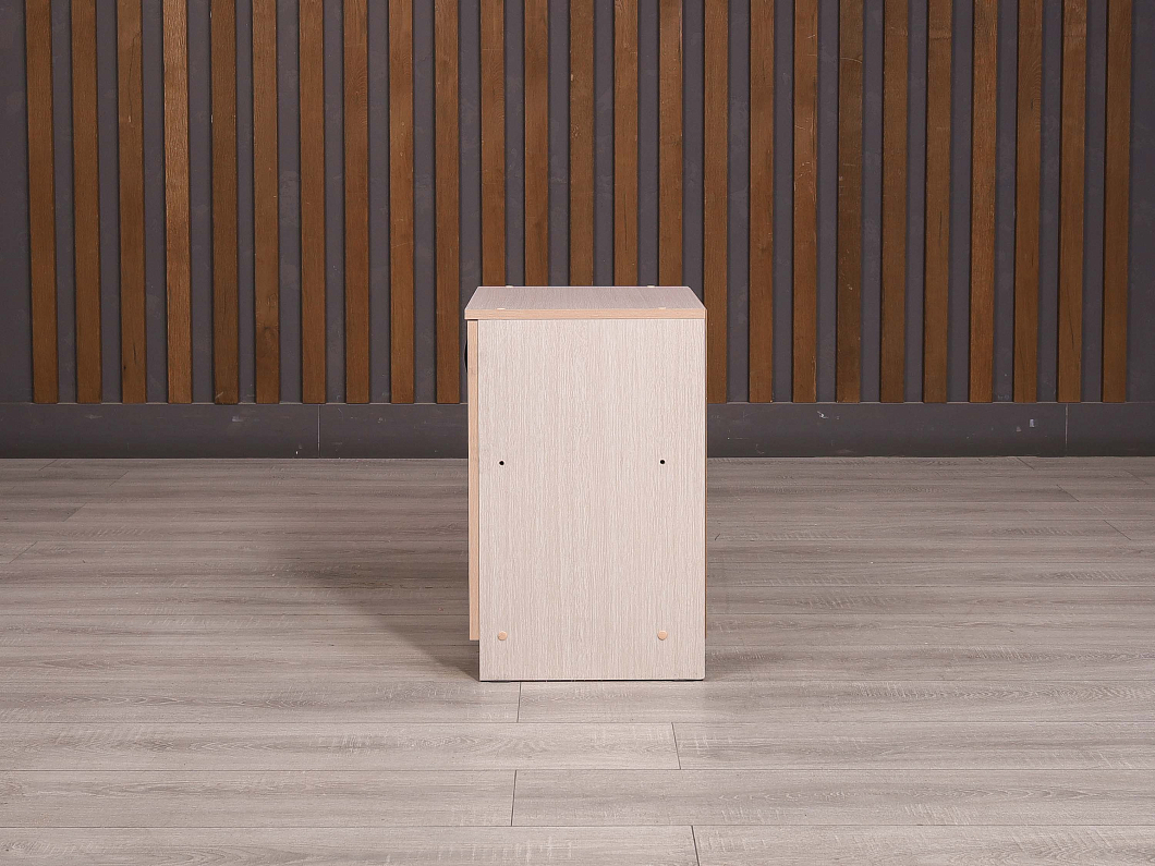 Тумба приставная ДСП Дуб Россия (24256-02026)