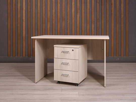 Стол с тумбой ДСП Дуб Россия