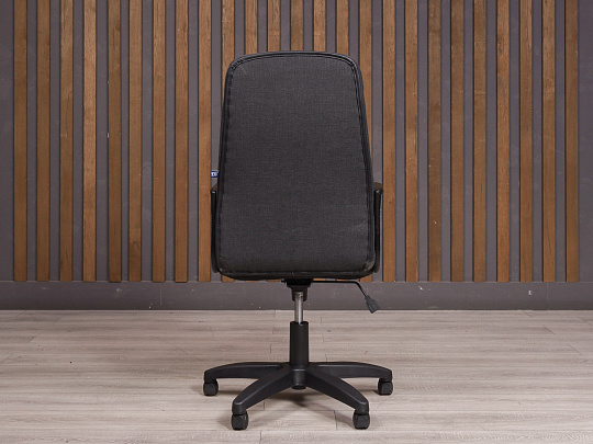 Офисное кресло Nowy Styl Ткань Серый Россия