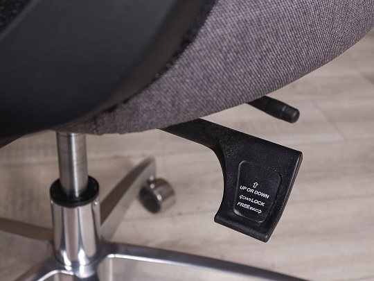 Кресло руководителя Ткань Серый Россия