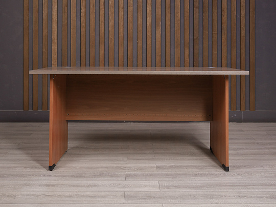 Стол прямоугольный ДСП Ясень шимо Россия