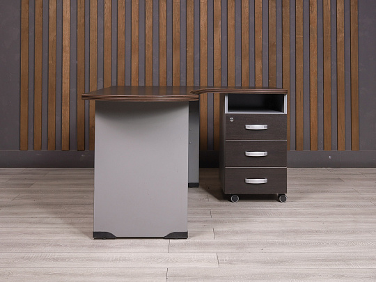 Стол с тумбой Berlin ДСП Венге Россия