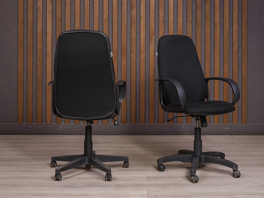 Офисное кресло Ткань Чёрный Россия