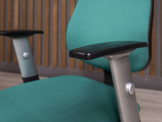 Офисное кресло Ткань Зелёный Россия