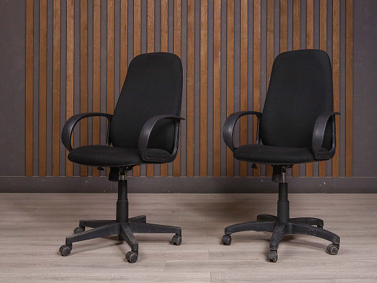 Офисное кресло Ткань Чёрный Россия