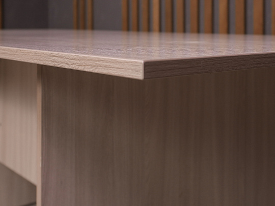 Стол для переговоров ДСП Ясень шимо Россия