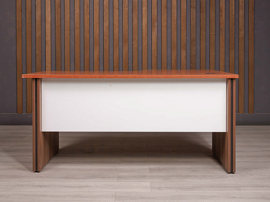 Стол эргономичный ДСП Орех Россия