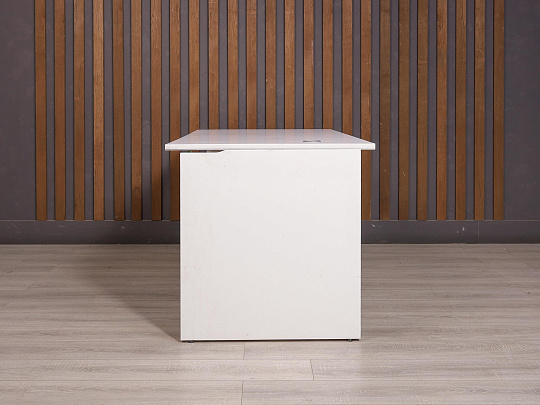 Стол прямоугольный ДСП Белый Россия