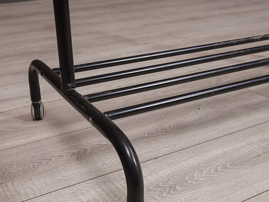 Вешалка напольная Металл Чёрный Россия