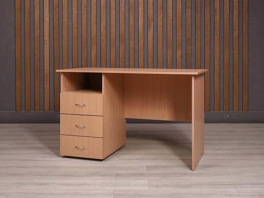 Стол с тумбой ДСП Клен Россия