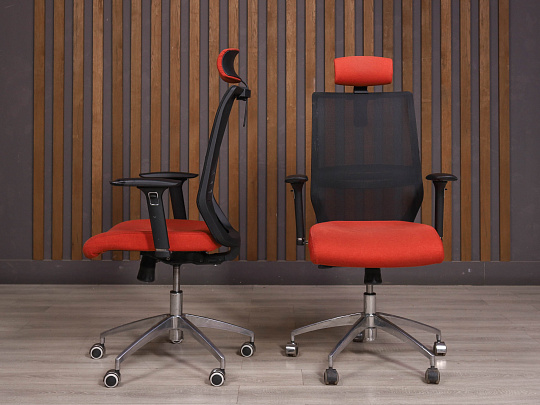 Офисное кресло Ткань Красный Россия