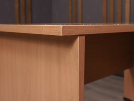 Стол с тумбой ДСП Бук Россия