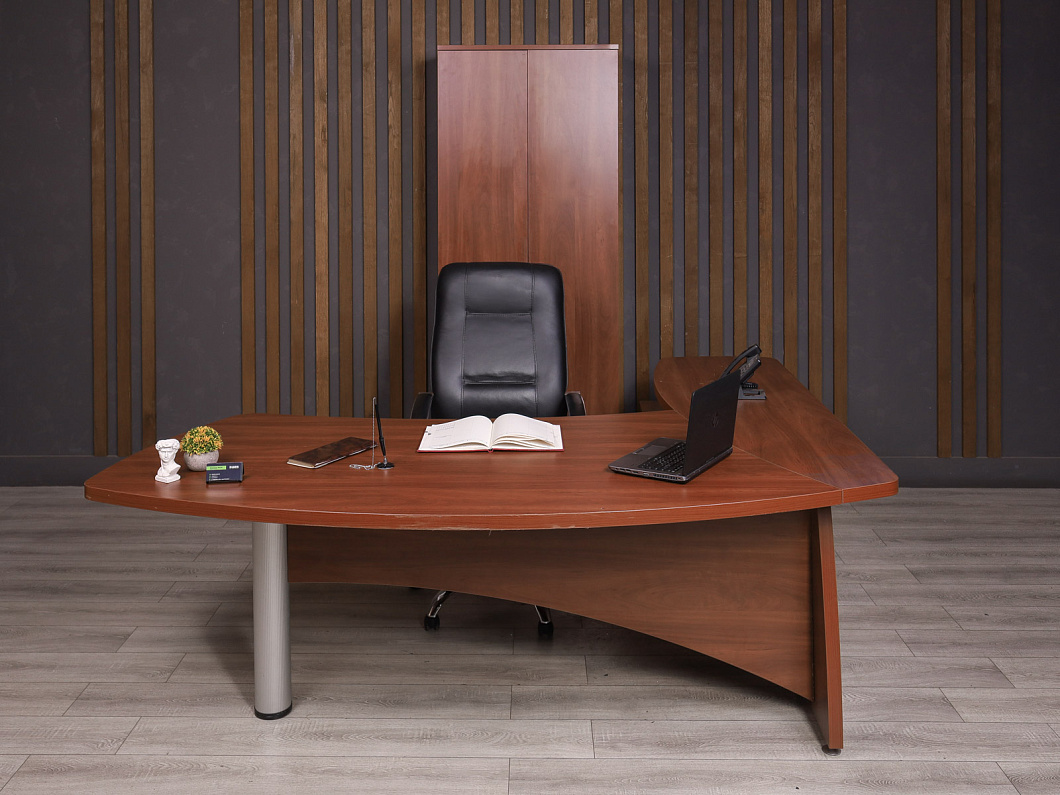 Кабинет руководителя TANGO ДСП Вишня Россия (1155-15075)