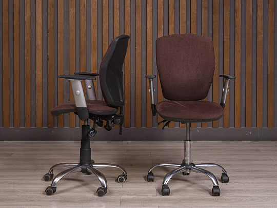 Офисное кресло Ткань Коричневый Россия