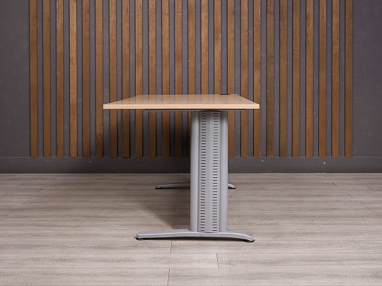 Стол прямоугольный Steelcase ДСП Клен США