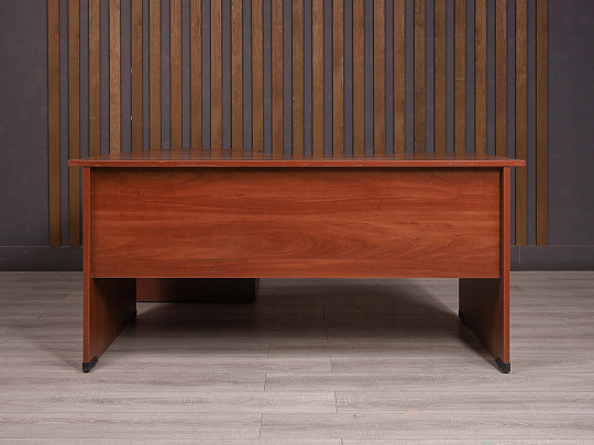 Стол с тумбой ДСП Вишня Россия