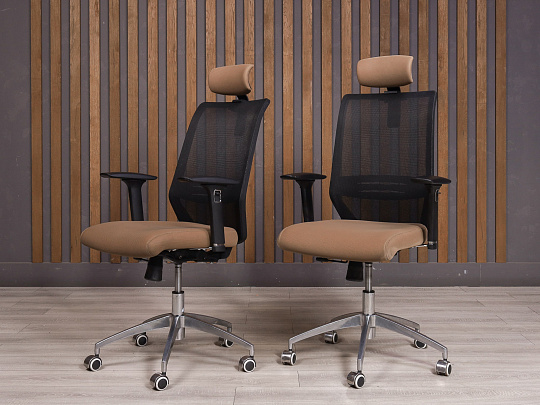 Кресло руководителя Ткань Коричневый Россия