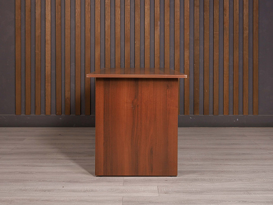 Стол прямоугольный ДСП Орех Россия