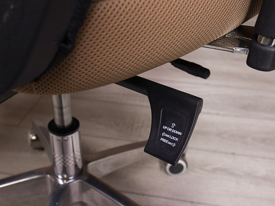 Кресло руководителя Ткань Коричневый Россия