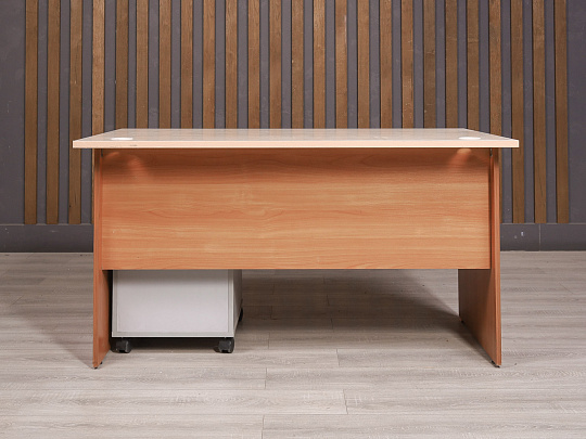 Стол с тумбой ДСП Дуб Россия