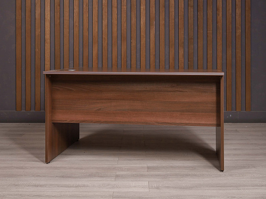 Стол эргономичный ДСП Ясень шимо Россия