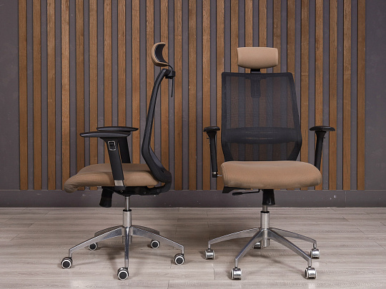 Кресло руководителя Ткань Коричневый Россия