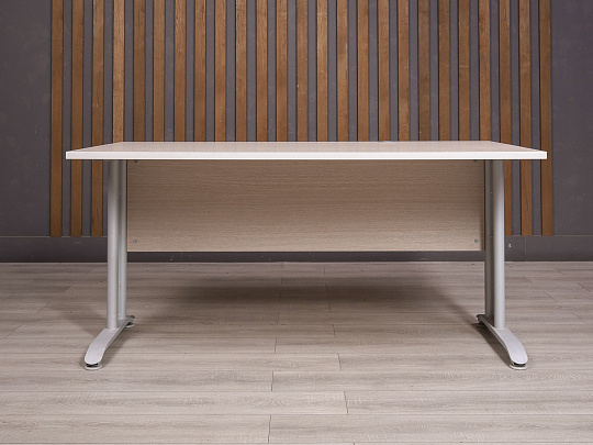 Стол прямоугольный ДСП Ясень шимо Россия