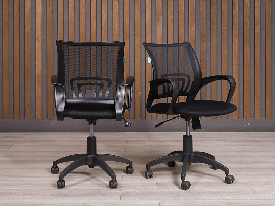 Офисное кресло Бюрократ Ткань Чёрный Россия