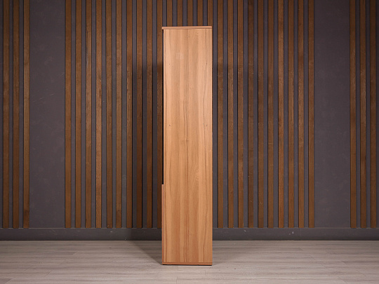 Шкаф для документов ДСП Орех Россия