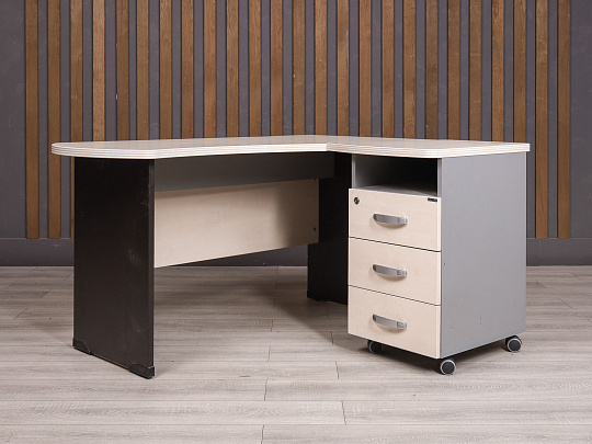 Стол с тумбой Berlin ДСП Дуб Россия