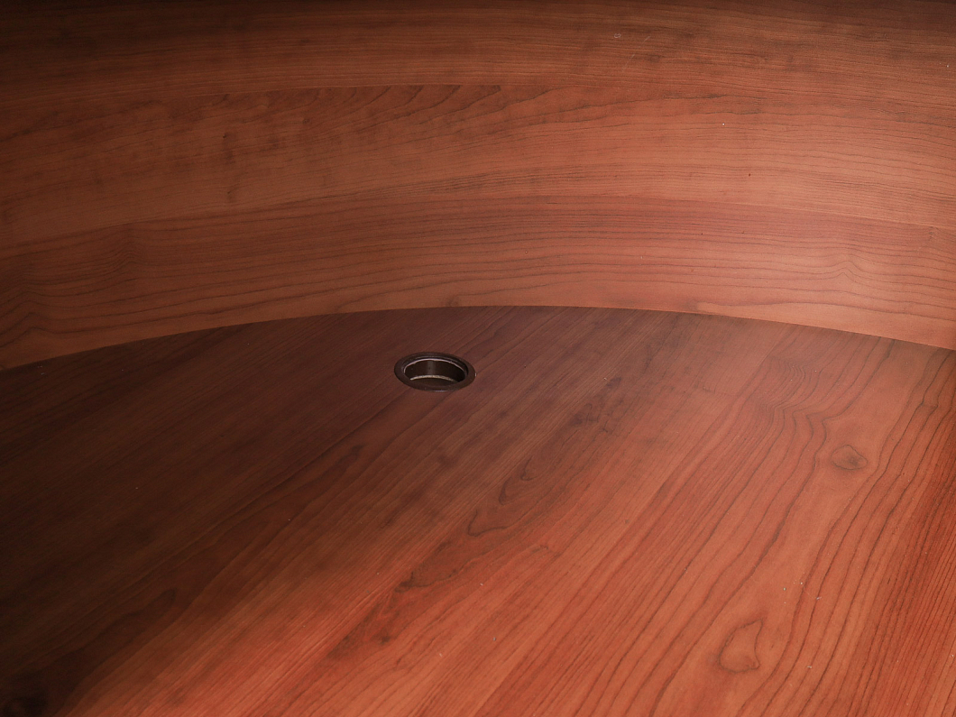 Ресепшн ДСП Орех Россия (2651-27035)