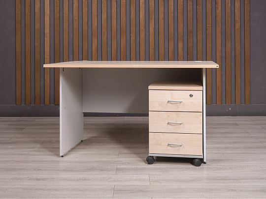 Стол с тумбой ДСП Дуб Россия