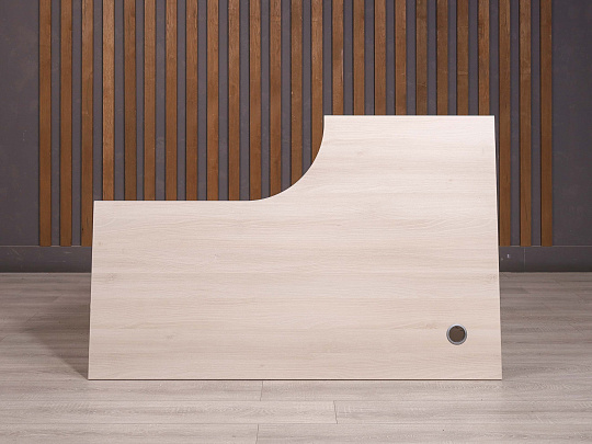 Стол эргономичный ДСП Дуб Россия