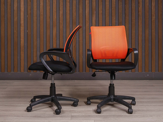 Офисное кресло ДЭФО Ткань Чёрный Россия