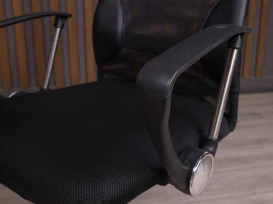 Офисное кресло EasyChair Ткань Чёрный Россия
