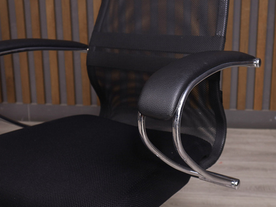 Офисное кресло Metta Ткань Чёрный Россия